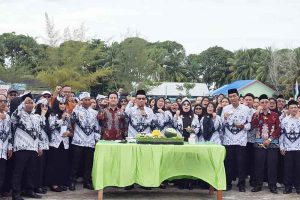Pemkab Gelar Upacara Peringatan Hari Guru Nasional 