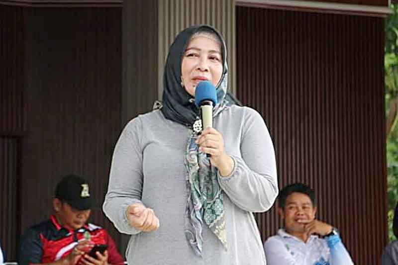 Pj Bupati Pulpis Hj Nunu Andriani.