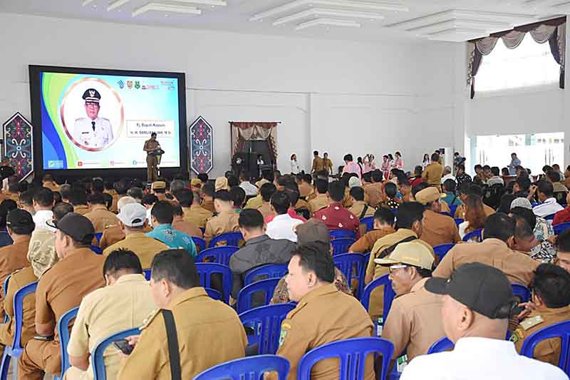 Sahli Bid. PHP Raison saat menyampaikan sambutan