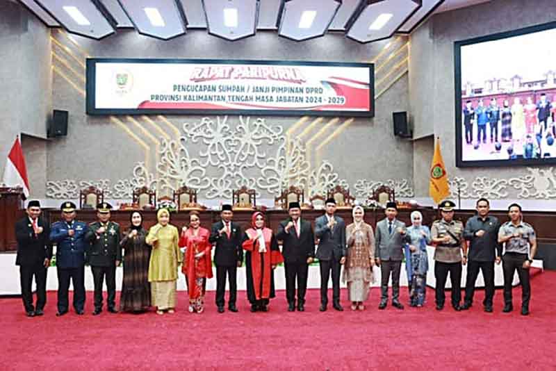 Wagub Hadiri Pelantikan Sumpah Jabatan Pimpinan DPRD
