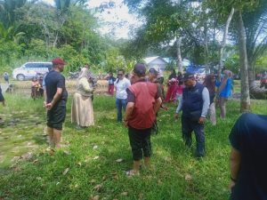 Tidak Kuat Miskin, Wanita Diduga Gangguan Jiwa 