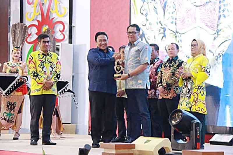 Gelar Pemberian Anugerah Keterbukaan Informasi Badan Publik