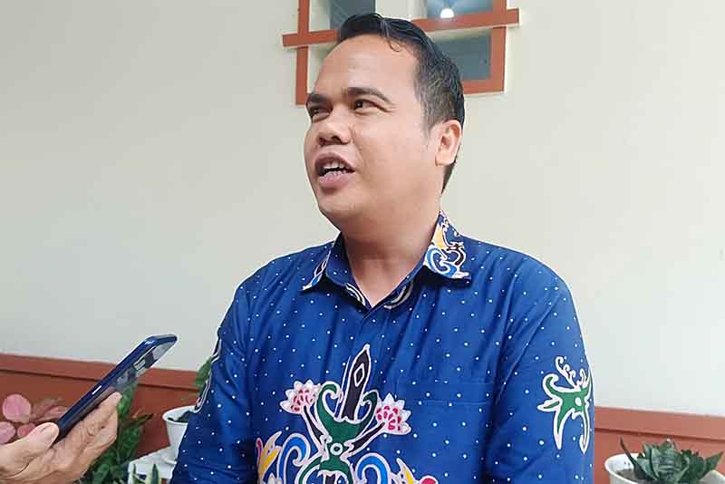 Ketua KPU Kabupaten Katingan, Wahyuni saat memberikan keterangan