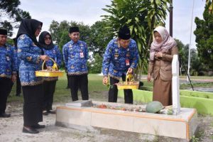Kenang Jasa Pahlawan Jadikan Momen Tingkatkan Semangat Kerja KORPRI 