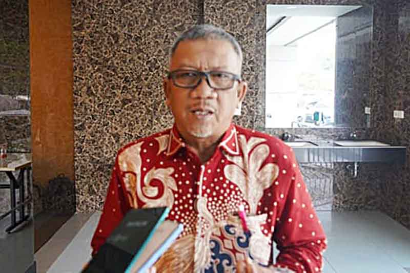 Plt Sekda Kalteng, Katma F Dirun saat diwawancarai awak media