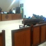 Ujang Iskandar Dituntut 7,5 Tahun