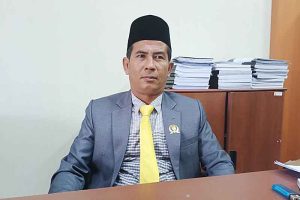 Dewan Prihatin Jalan di Dapil III Rusak Parah