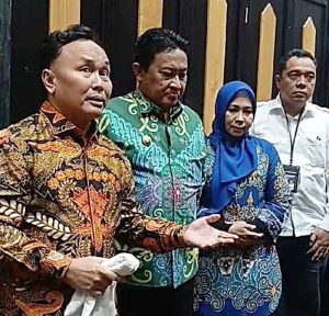 Gubernur Pimpin Rakor Penanganan Longsor dan Banjir