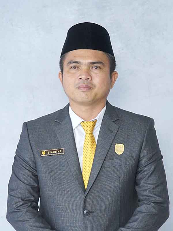 Ketua DPRD Gunung Mas, Binartha.