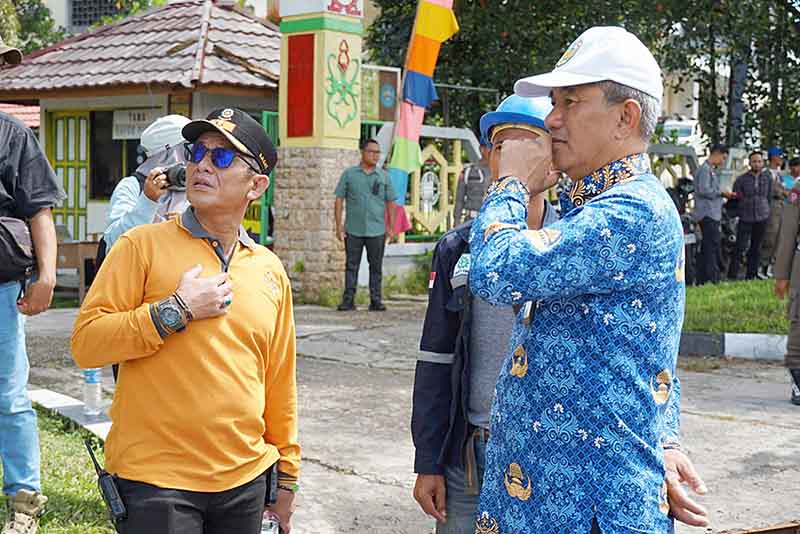 Tertibkan Reklame dan Baliho Memperindah Kawasan Kota
