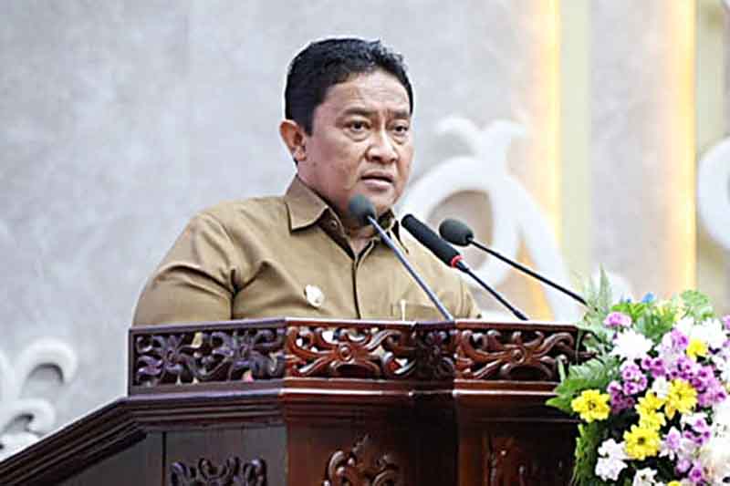 Wagub Kalteng, H. Edy Pratowo saat menyampaikan pidato