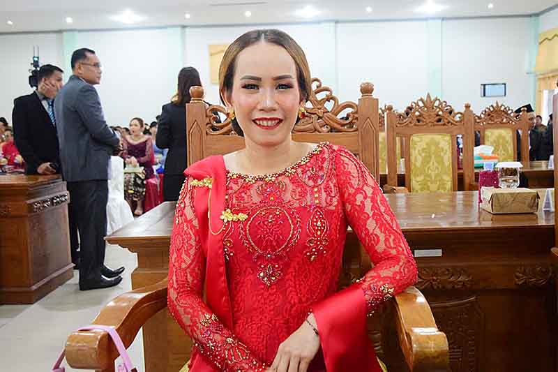 Wakil Ketua DPRD Gunung Mas, Nomi Aprilia