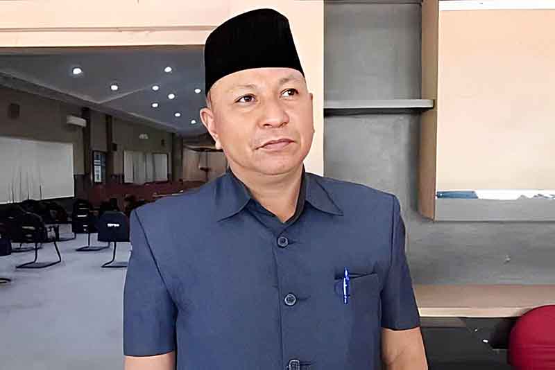 Wakil Ketua II DPRD Kotim, Rudianur.