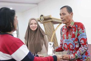BPSDM Lepas Dua ASN Purna Tugas