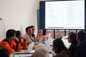 Laksanakan Pelatihan Pengolahan Data Kebencanaan Pusdalops PB 