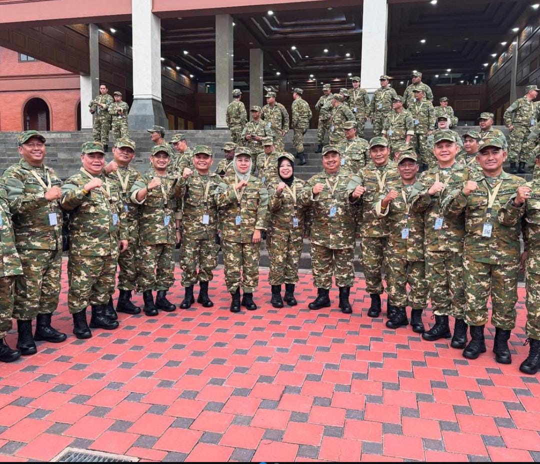 Meski Terlambat, Halikinnor Tetap Ikuti Retret