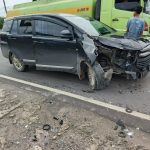Ditabrak Mobil Pemotor Meregang Nyawa