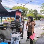 Sosialisasi Tertibkan Penggunaan Trotoar Pelaku Usaha