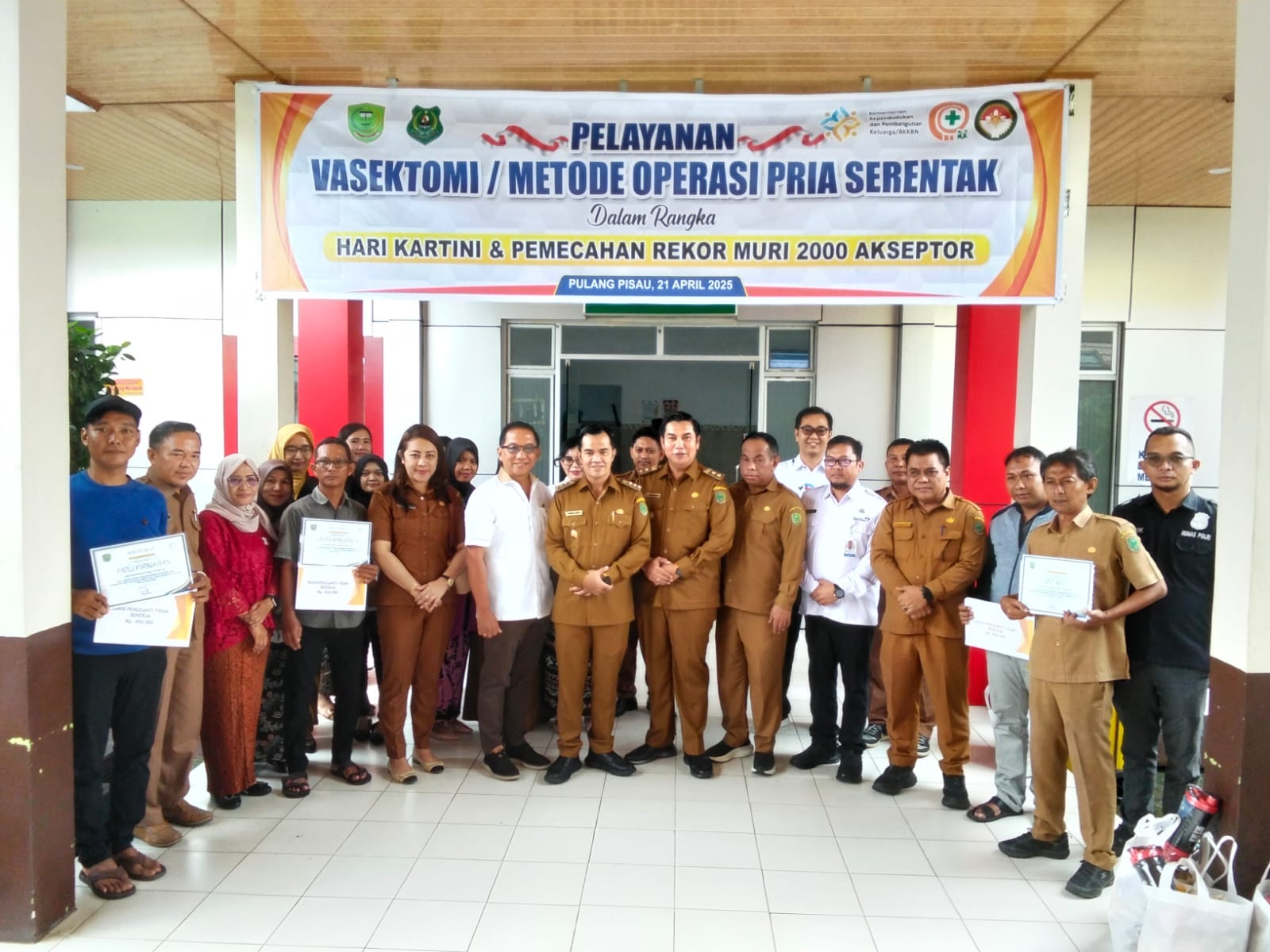 Peringati Hari Kartini, Pecah Rekor Muri 2.000 Akseptor