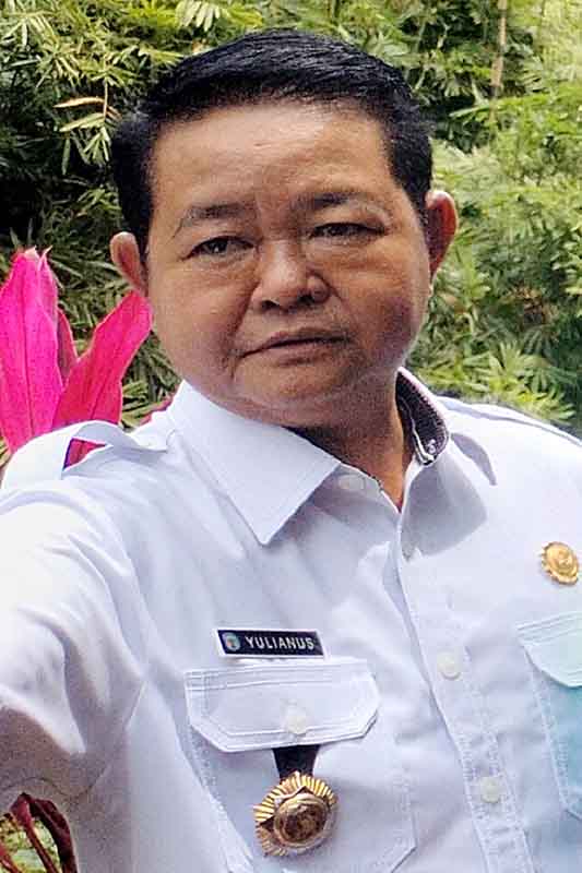 Ketua PGRI Murung Raya, Dr Yulianus S Pd M Pd