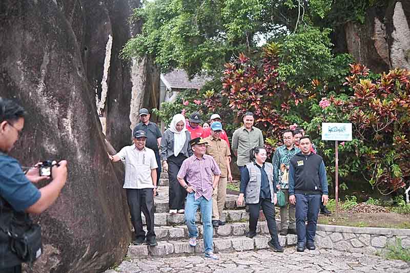 Kunjungan Kecamatan Arsel Fokuskan Pendidikan dan Pariwisata