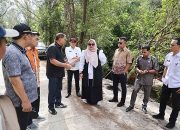 Wabup Kotim bersama Komisi IV DPRD Provinsi Tinjau Siring Pantai Ujung Pandaran