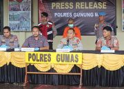 Anak Angkat Tega Habisi Ayahnya