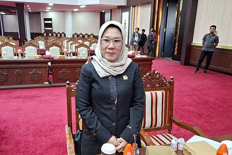 Anggota DPRD Kalteng Pipit Setyorin