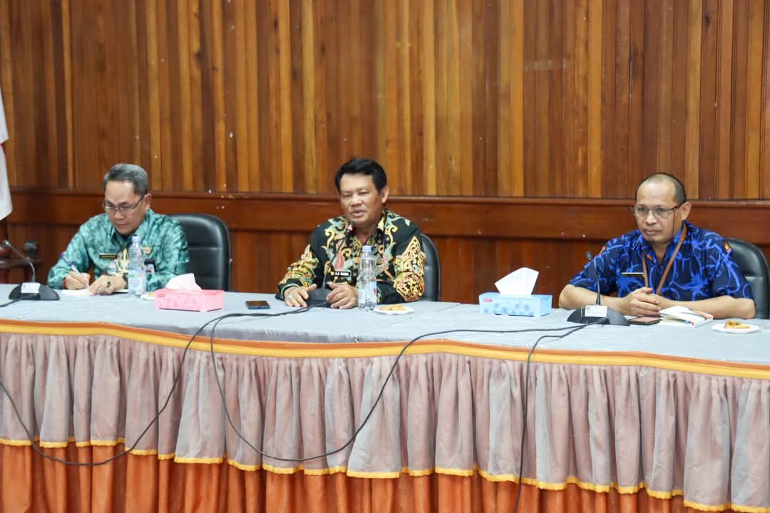 Bupati Bahas Roadmap Program Kerja Koperasi Merah Putih