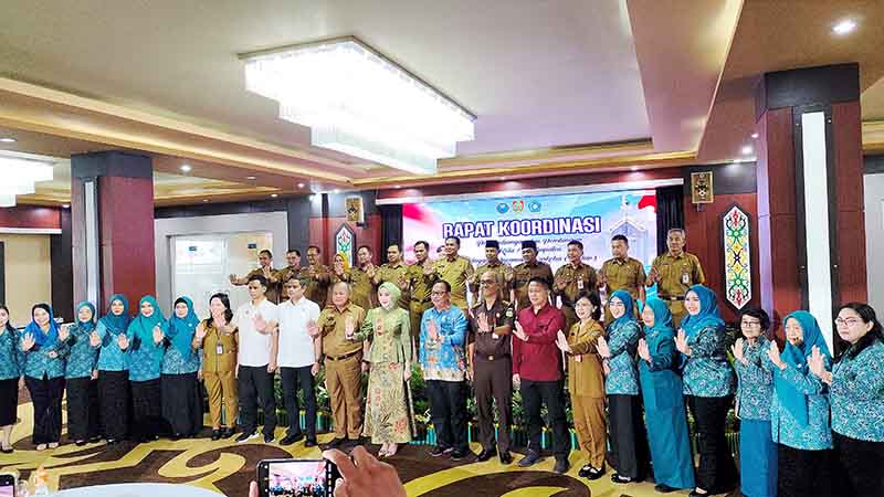 Ketua TP PKK Kapuas Hadiri Rakor Pengembangan dan Pembinaan Kotan