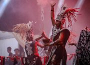 Tari Pedalaman Lantunkan Mantra dan Syair Perjalanan Spiritual 