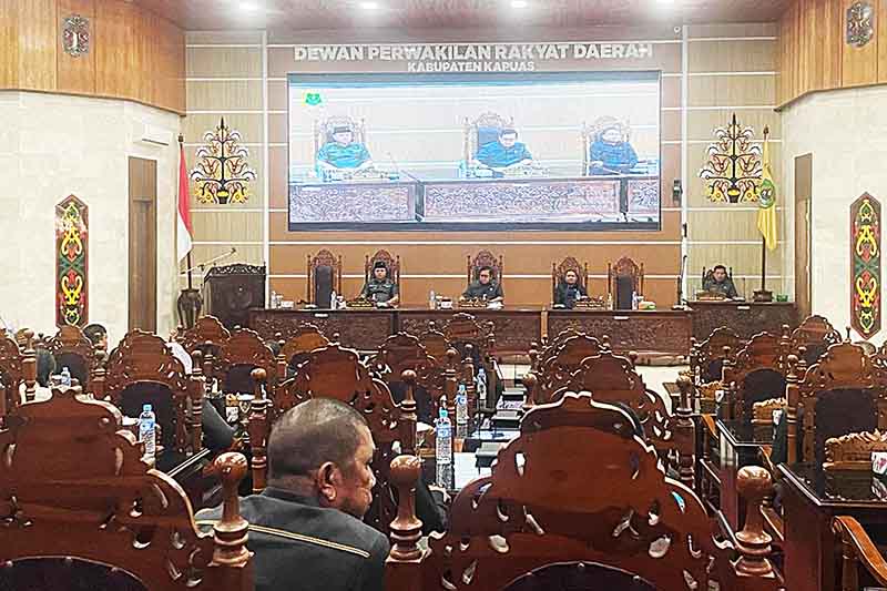 Dewan Dengarkan Penyampaian Raperda Pertanggungjawaban APBD 2024 