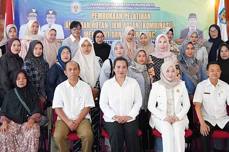 DiskopUKMPerindag Gelar Pelatihan Pengembangan Ekonomi Kreatif