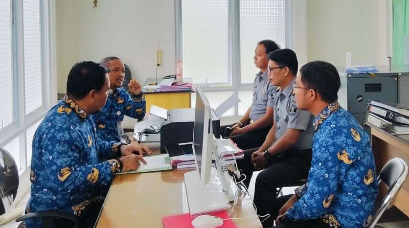 Dukung Akreditasi Klinik, Lapas Narkotika Kasongan Lakukan Koordinasi ke RSUD
