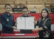 ‎Pemko dan Dewan Kota Menetapkan Tiga Perda