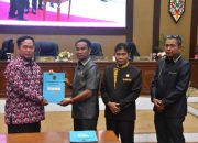 DPRD Katingan Teken Persetujuan Penetapan Empat Raperda