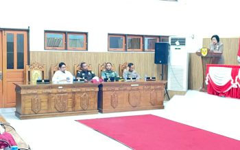 Pemkab Gumas Tanggapi Pandangan Umum Fraksi Pendukung