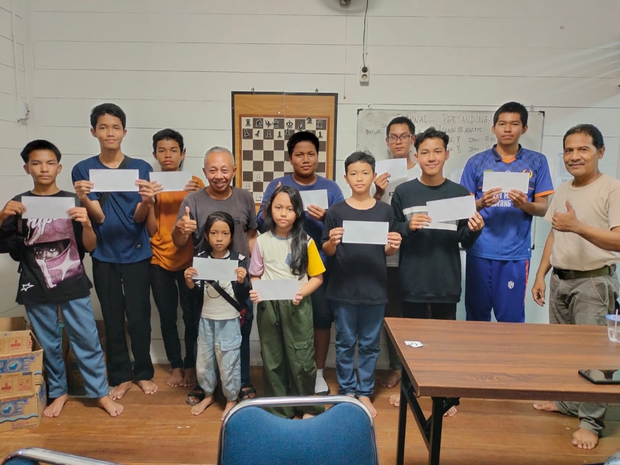 Sepuluh Finalis