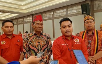 Ketua DPRD Kalteng Dorong Perpedayak PLB Jaga Adat dan Kesatuan