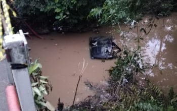 Sepekan, Tiga Mobil Jatuh ke Sungai Bawah Jembatan Sakakajang