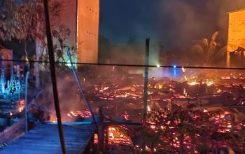 Diduga Korsleting, Dua Rumah dan Tujuh Gedung Walet Ludes