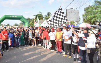 Bupati Lepas Ribuan Peserta Jalan Sehat Merdeka 2025