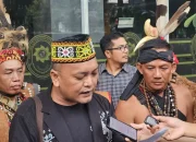 Guntur Romli : Informasi Menyesatkan!