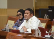 Komisi III DPR Ultimatum Beri Sanksi Pemecatan