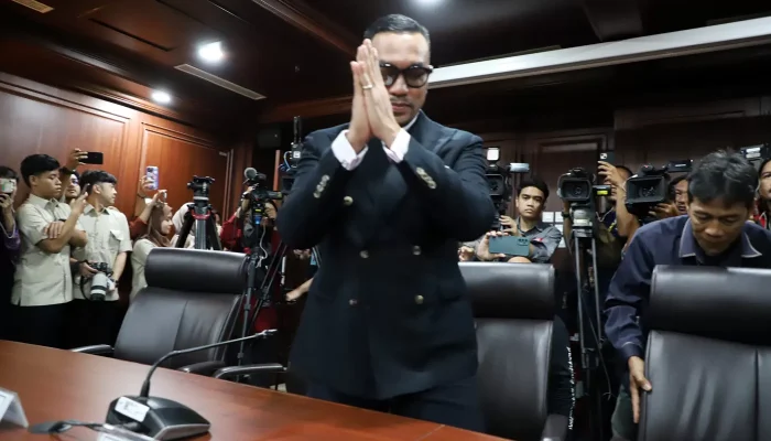Foto Sahroni Kabur ke Singapura saat Penjarahan Rumah Dipastikan Hoax