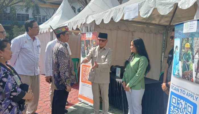 Menteri P2MI Tekankan Pentingnya Penguasaan Bahasa Asing