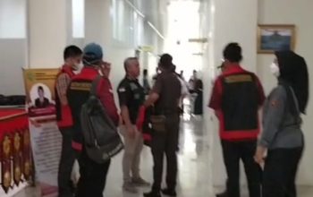 Kejaksaan Geledah Kantor Setda Pulpis