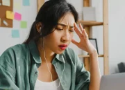 Pernah Merasakan Sakit Kepala Sebelah Berdenyut Hebat? Kenali Penyebab Migrain dan Cara Mengatasinya