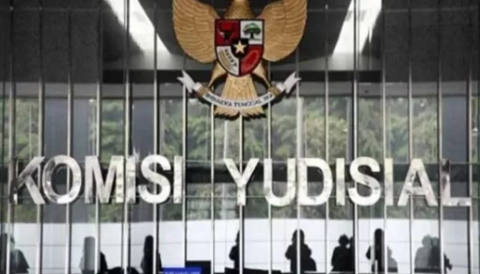 Komisi III DPR Gelar Fit and Proper Test 7 Calon Anggota KY