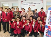 Peran Perguruan Tinggi Perkuat Program SMK Go Global